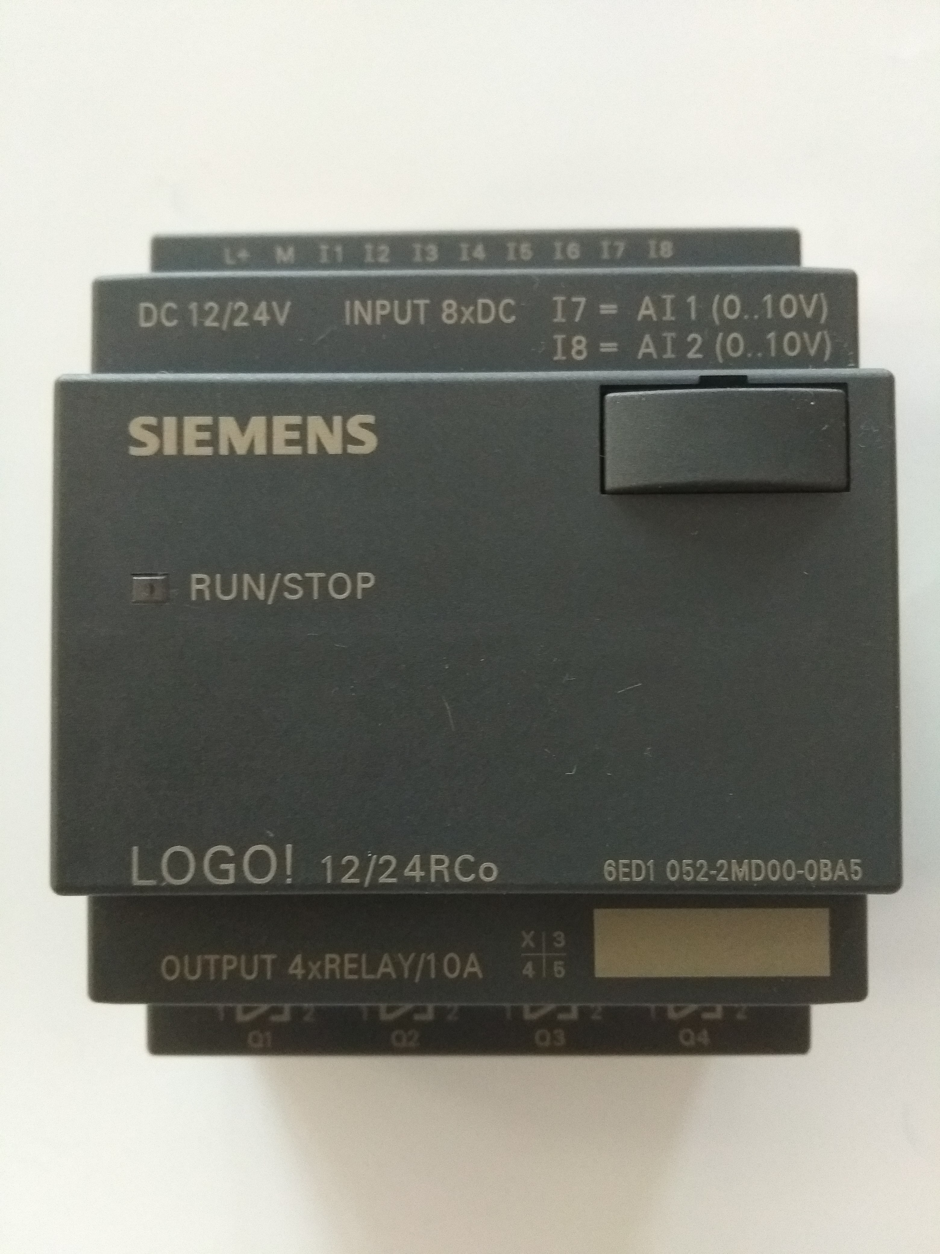SIEMENS 6ED1052-2MD00-0BA5 logikai vezérlő